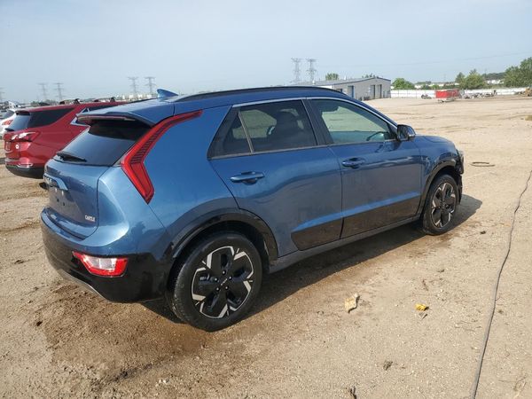 2023 KIA NIRO