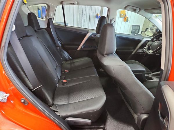 2016 TOYOTA RAV4