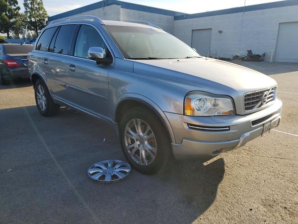 2013 VOLVO XC90