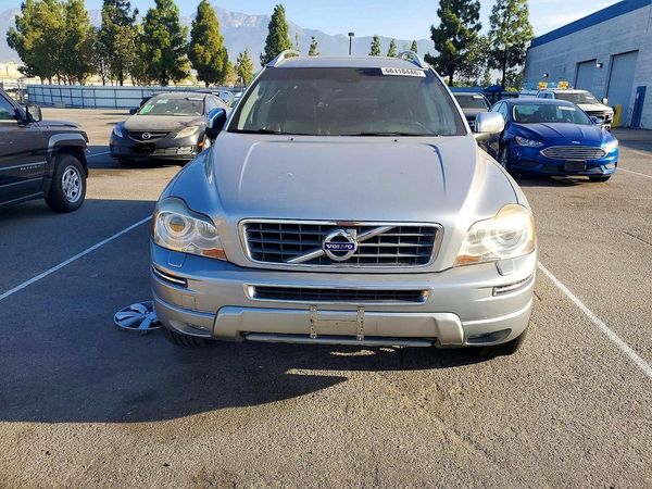 2013 VOLVO XC90