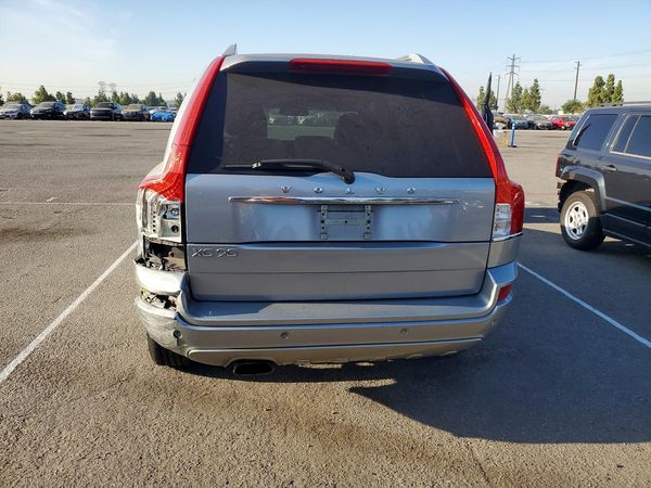 2013 VOLVO XC90
