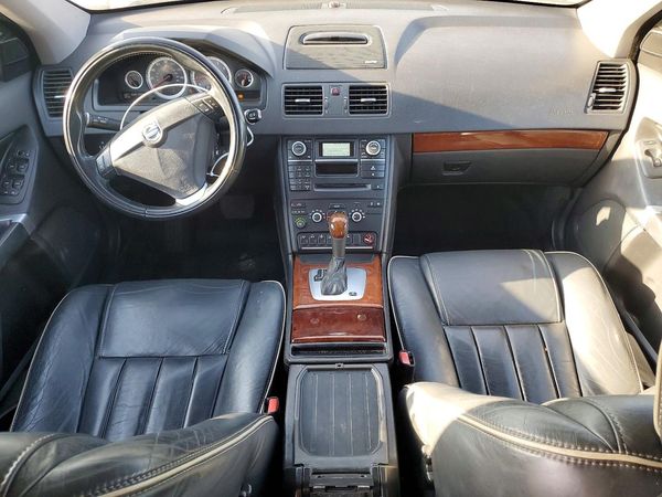 2013 VOLVO XC90