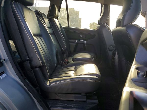 2013 VOLVO XC90