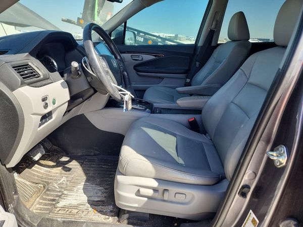 2016 HONDA PILOT TOURING — DENT
