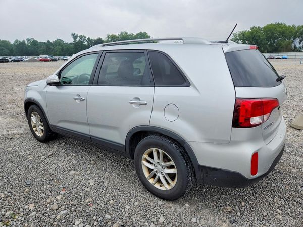 2014 KIA SORENTO Base/ LX