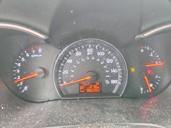 2014 KIA SORENTO Base/ LX