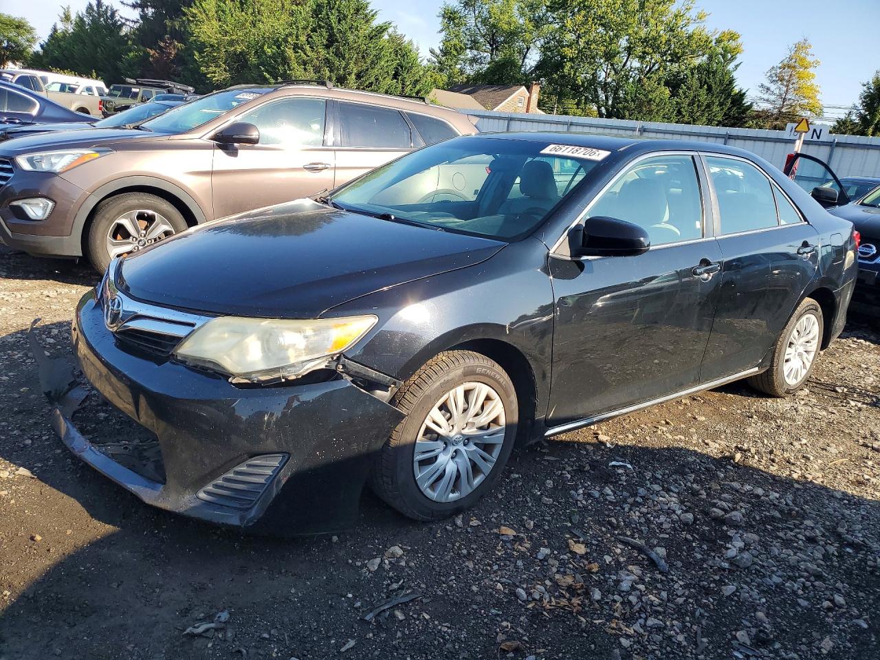 2014 TOYOTA CAMRY