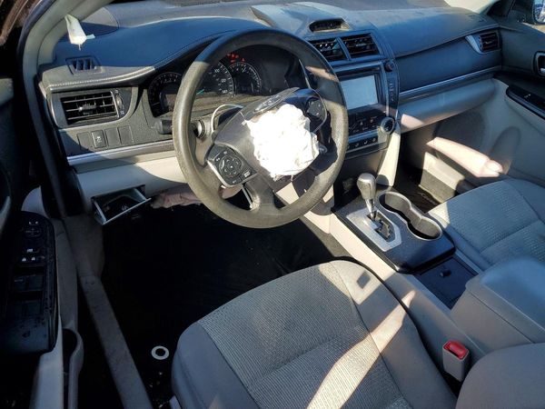 2014 TOYOTA CAMRY