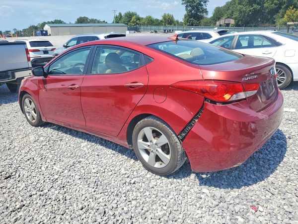 2013 HYUNDAI ELANTRA