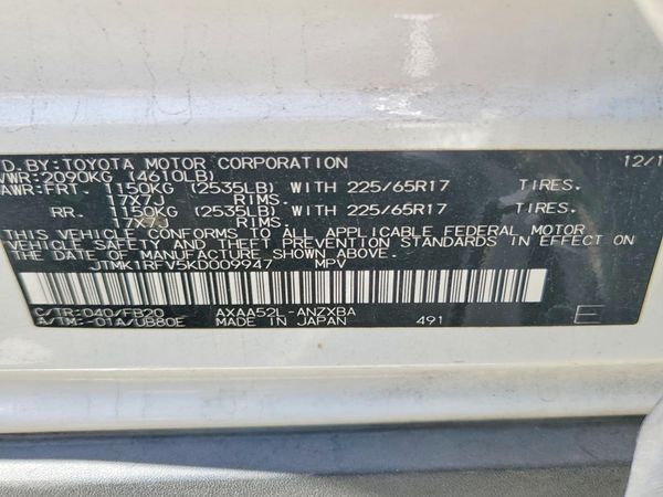 2019 TOYOTA RAV4 LE