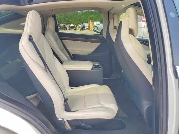 2017 TESLA MODEL X