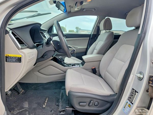2017 HYUNDAI TUCSON