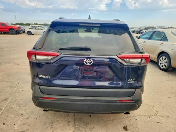 2021 TOYOTA RAV4