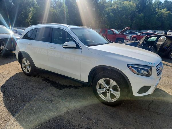2018 MERCEDES-BENZ GLC