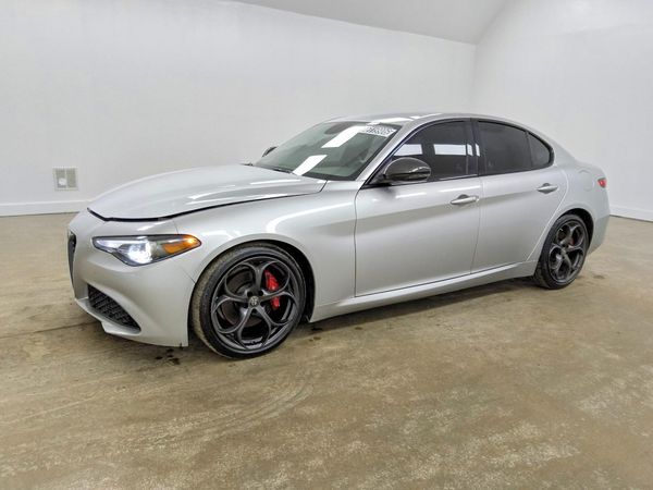 2019 ALFA ROMEO GIULIA RWD