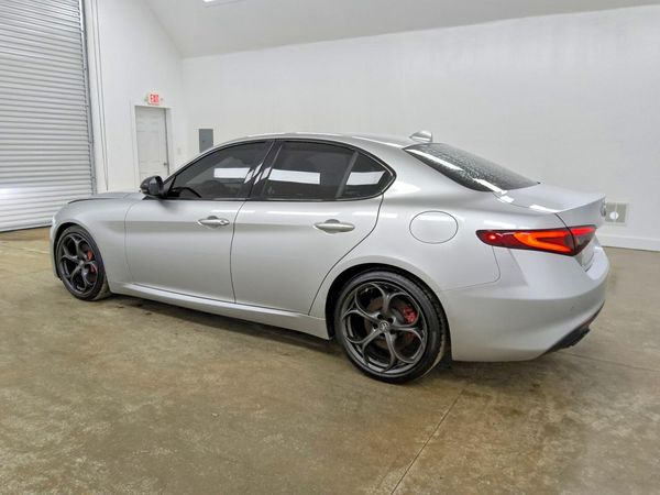 2019 ALFA ROMEO GIULIA RWD