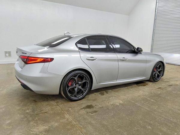 2019 ALFA ROMEO GIULIA RWD