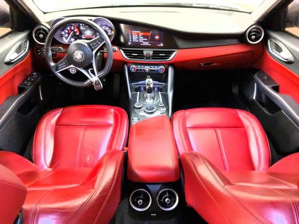 2019 ALFA ROMEO GIULIA RWD