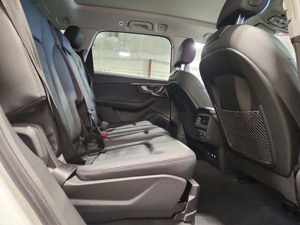 2022 AUDI Q7 quattro Premium Plus