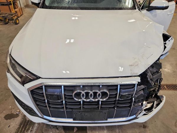 2022 AUDI Q7 quattro Premium Plus