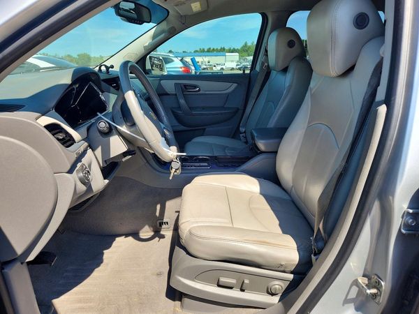 2017 CHEVROLET TRAVERSE