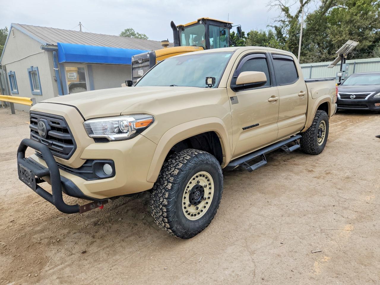 2018 TOYOTA TACOMA