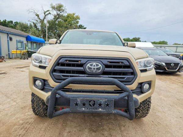 2018 TOYOTA TACOMA