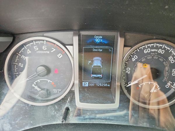 2018 TOYOTA TACOMA
