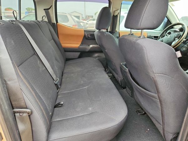 2018 TOYOTA TACOMA