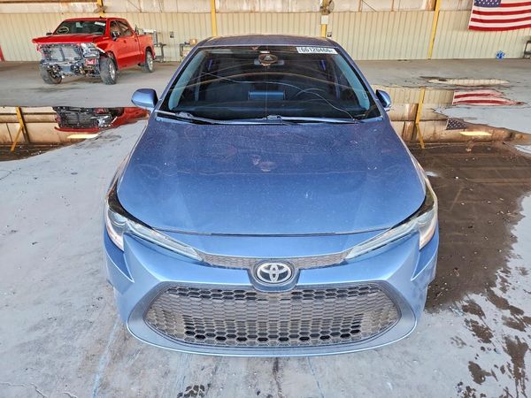 2021 TOYOTA COROLLA