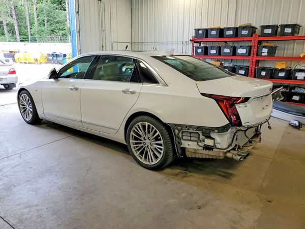 2020 CADILLAC CT6 Luxury (CSAV)