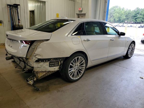2020 CADILLAC CT6 Luxury (CSAV)