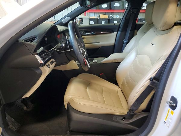 2020 CADILLAC CT6 Luxury (CSAV)