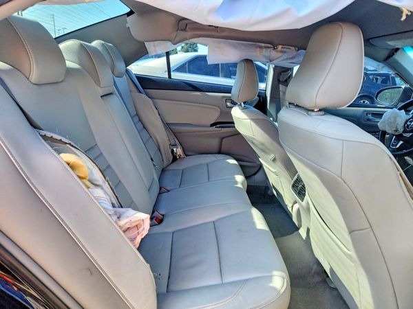 2015 TOYOTA CAMRY