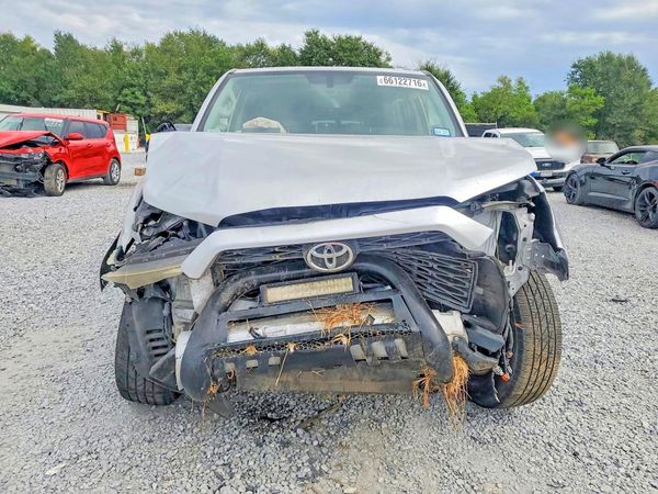 2017 TOYOTA 4RUNNER Ltd/SR5/SR5 Premium