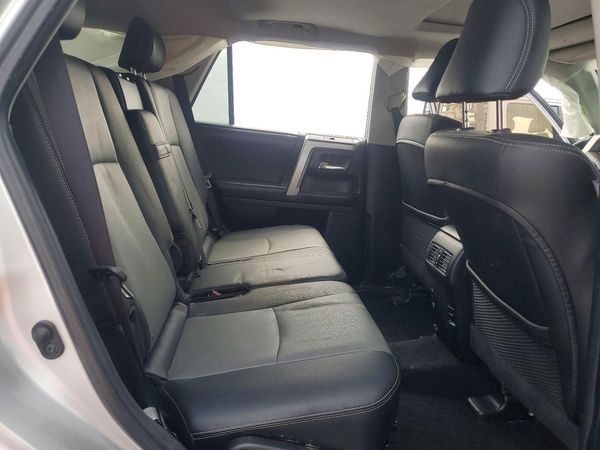 2017 TOYOTA 4RUNNER Ltd/SR5/SR5 Premium
