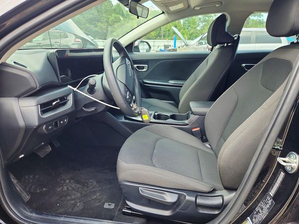 2026 KIA K4 LX, LXS