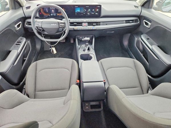 2026 KIA K4 LX, LXS