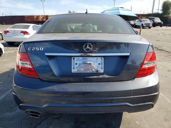 2013 MERCEDES-BENZ C250 — DIRR