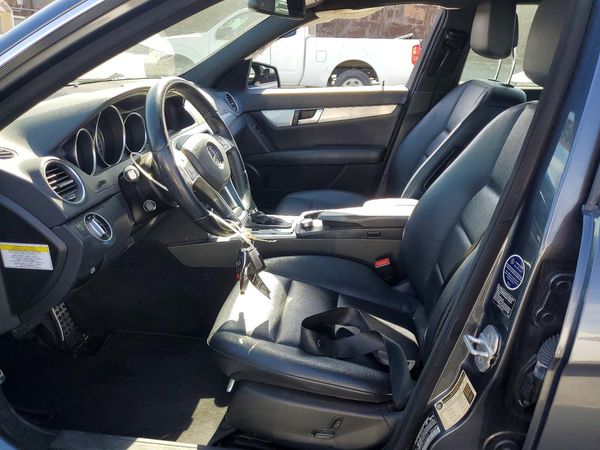 2013 MERCEDES-BENZ C250 — DENT