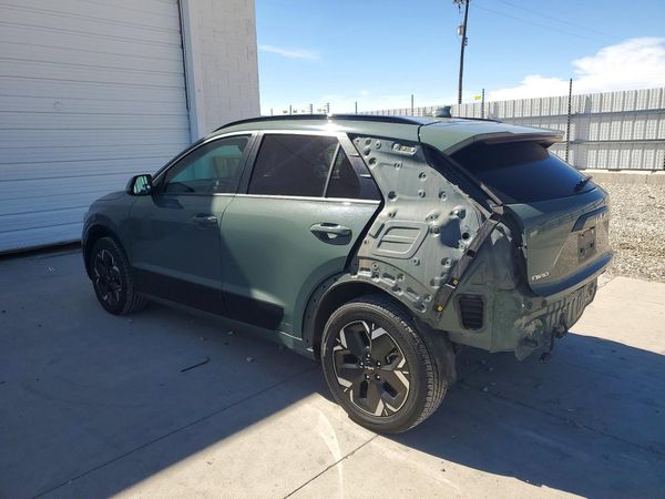 2023 KIA NIRO Wind