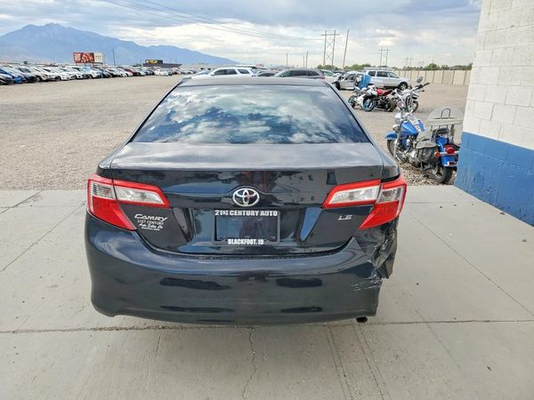 2013 TOYOTA CAMRY