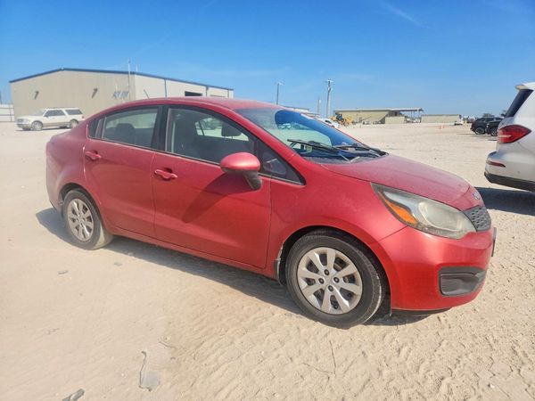 2014 KIA RIO
