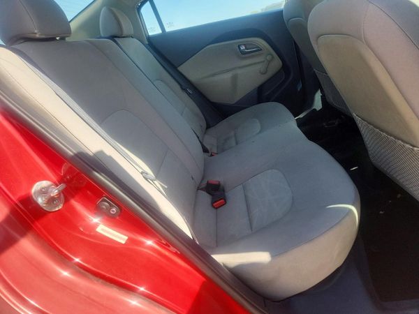 2014 KIA RIO