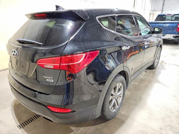 2016 HYUNDAI SANTA FE Base