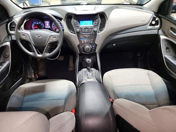 2016 HYUNDAI SANTA FE Base