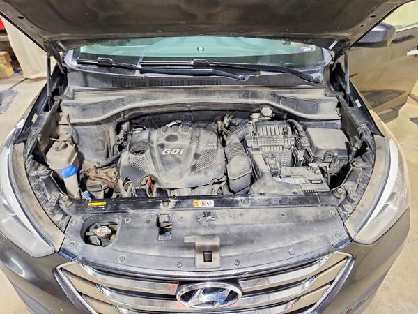 2016 HYUNDAI SANTA FE Base