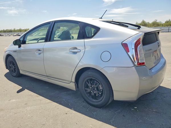 2013 TOYOTA PRIUS