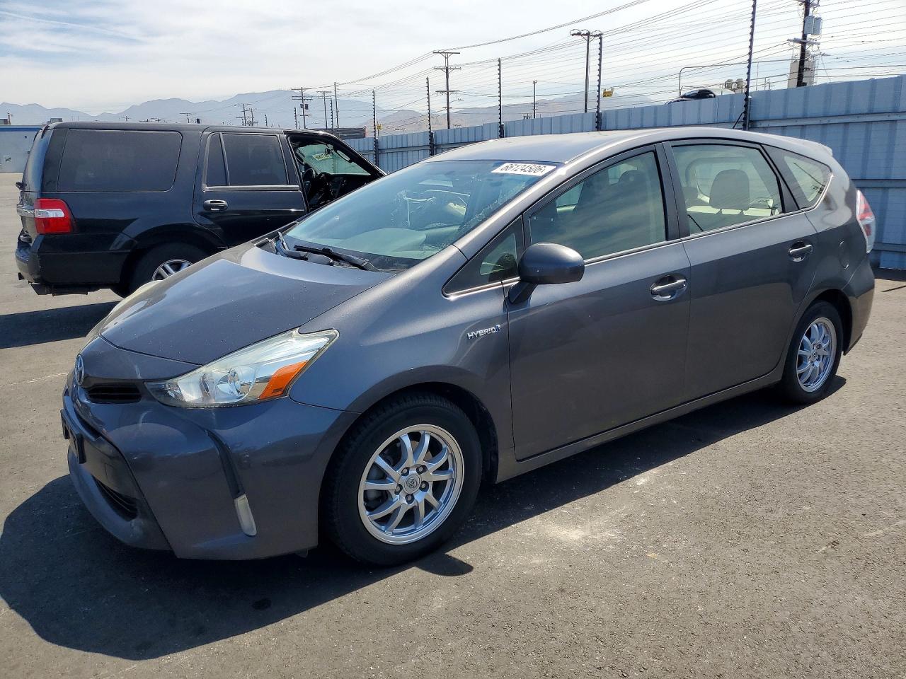 2015 TOYOTA PRIUS V TH