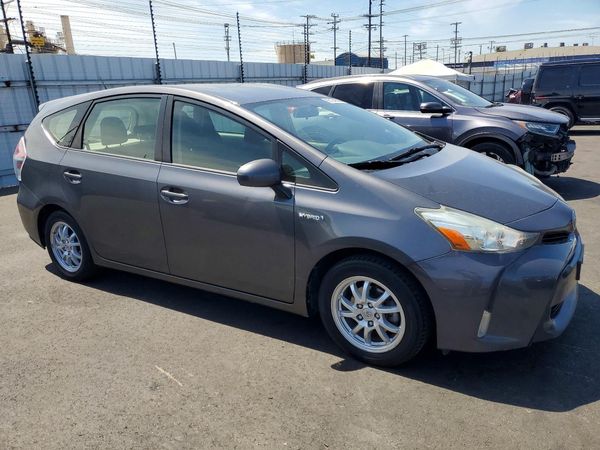 2015 TOYOTA PRIUS V TH
